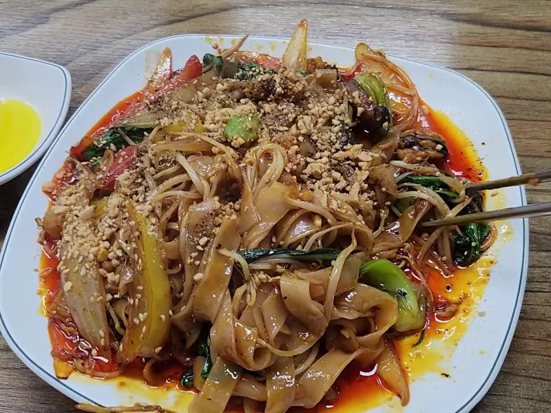 해물볶음쌀국수