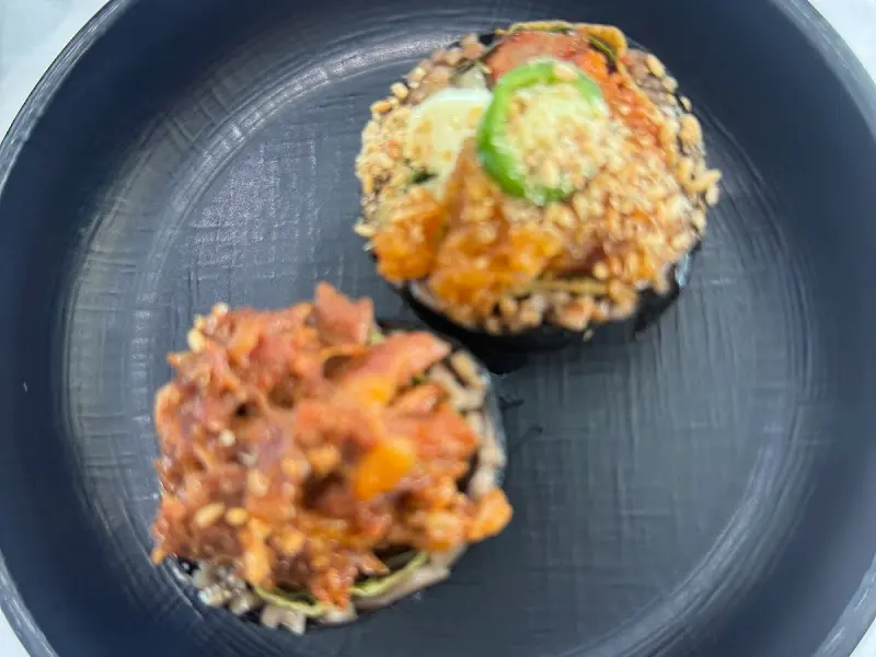 메밀 김밥 단면