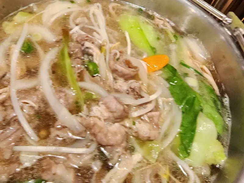 따뜻한 국물이 일품인 우동