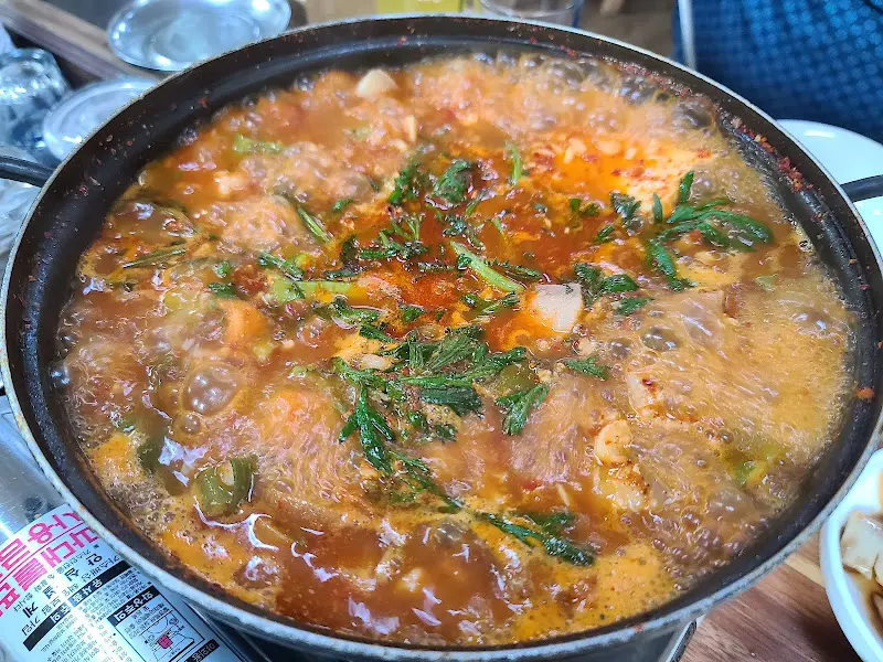 돼지 찌개