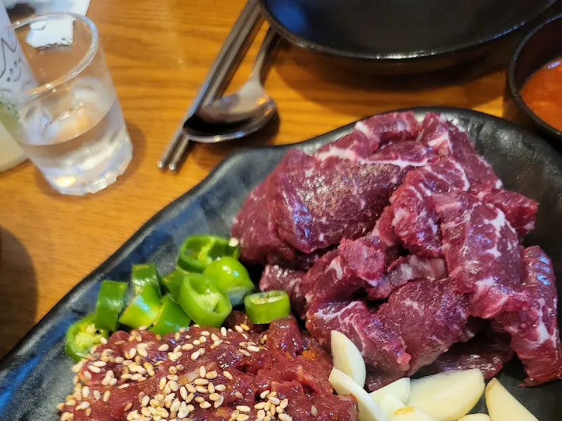 함평국밥 육사시미 근접샷