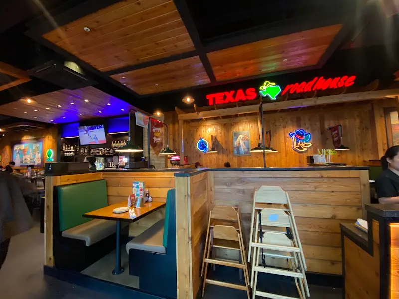 텍사스 로드하우스 내부