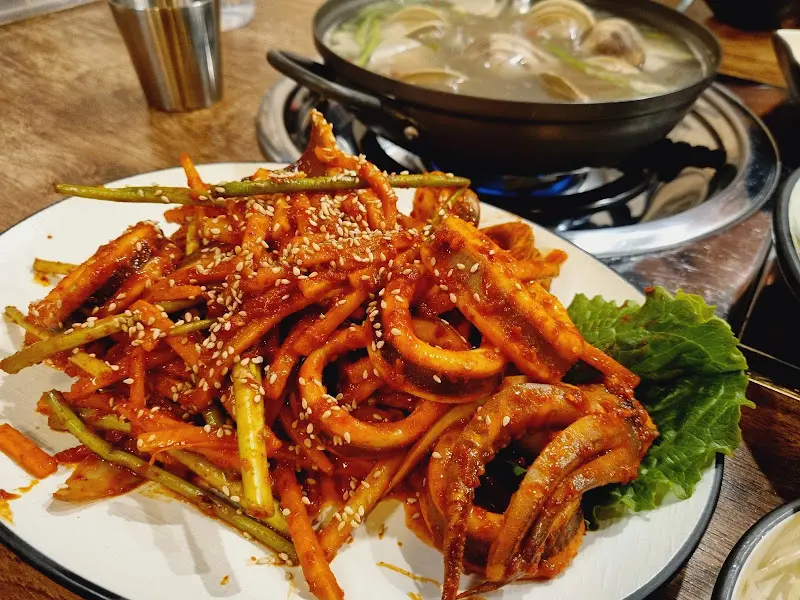 오징어볶음 확대샷