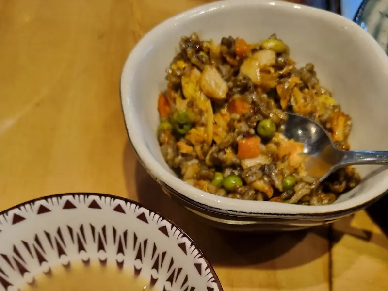 오징어 먹물 볶음밥