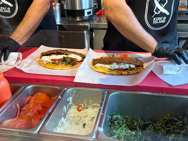 케밥 만드는 모습