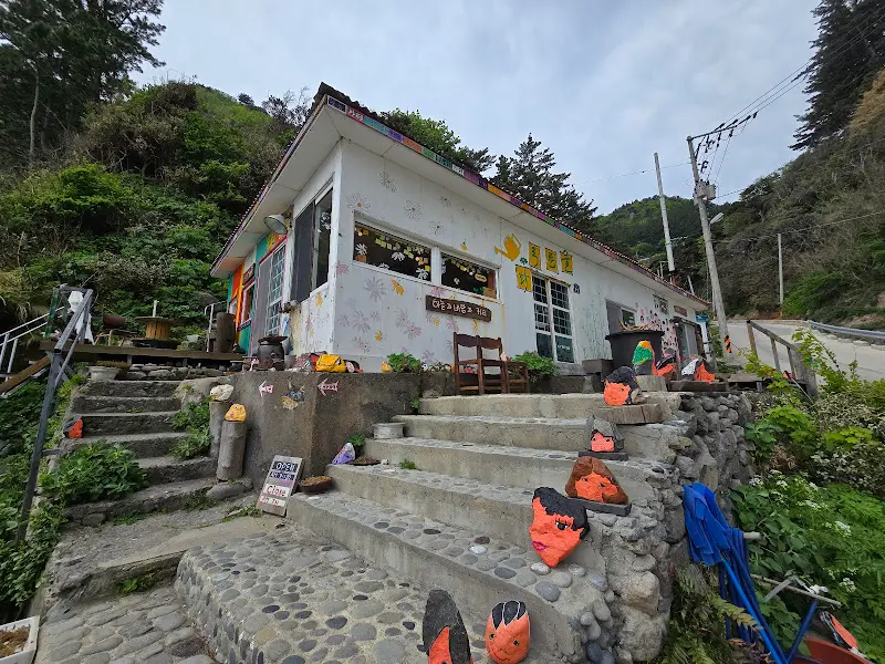 카페 울릉한 전경
