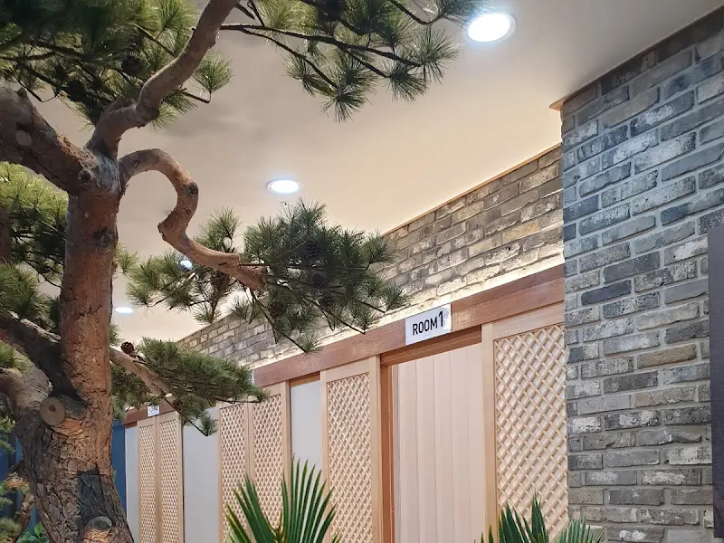 식당 내부 인테리어