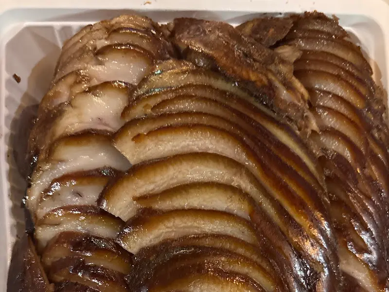 윤기가 흐르는 족발