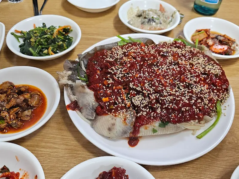 간재미찜 전체샷