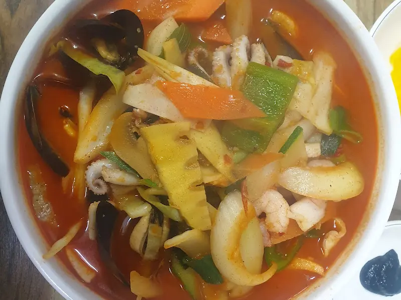 해산물이 듬뿍 들어간 삼선짬뽕