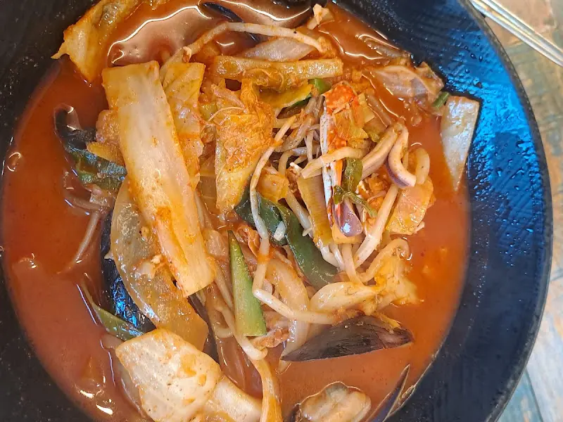 해산물이 가득 들어간 짬뽕