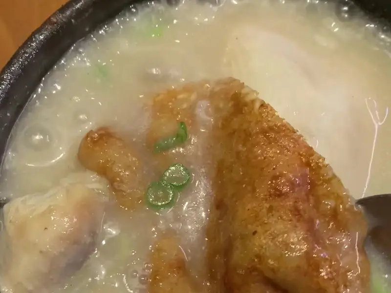 누룽지 삼계탕 근접샷