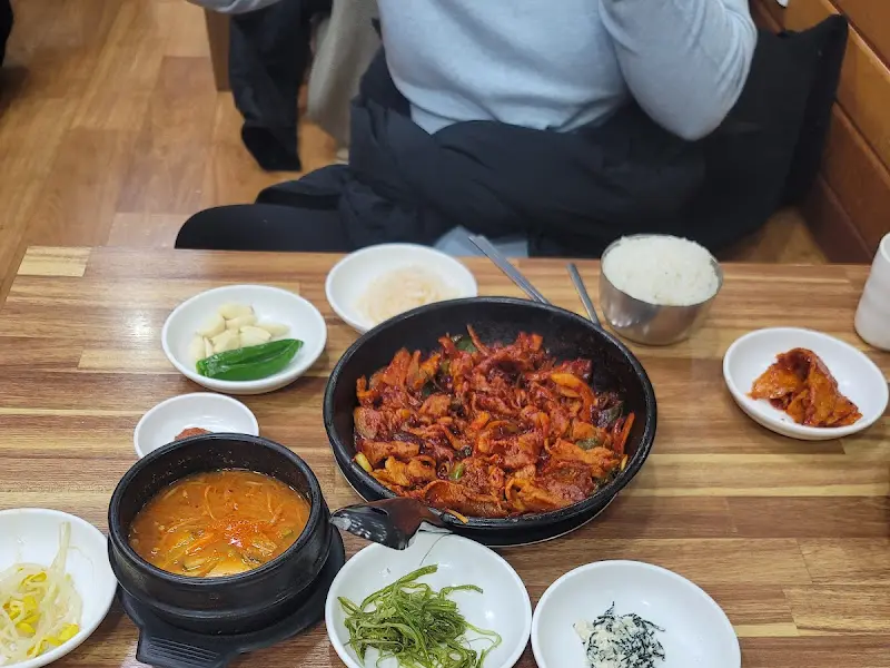 푸짐한 한 상 차림