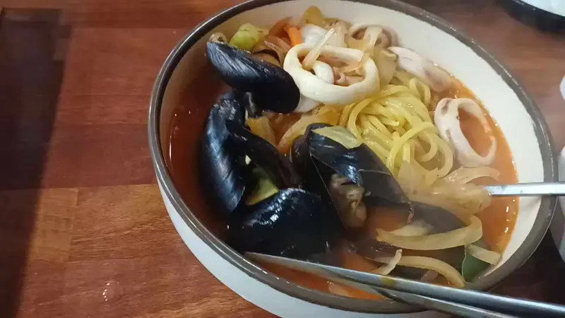 해물이 가득한 짬뽕