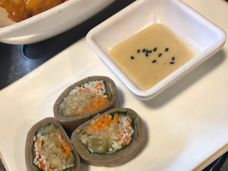 정갈한 곁들임 요리