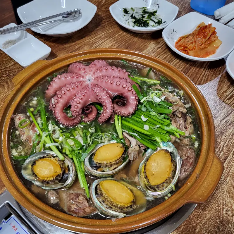 해신탕 한상차림