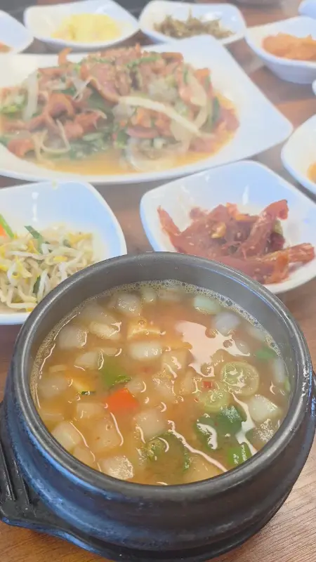 우렁쌈장과 된장찌개