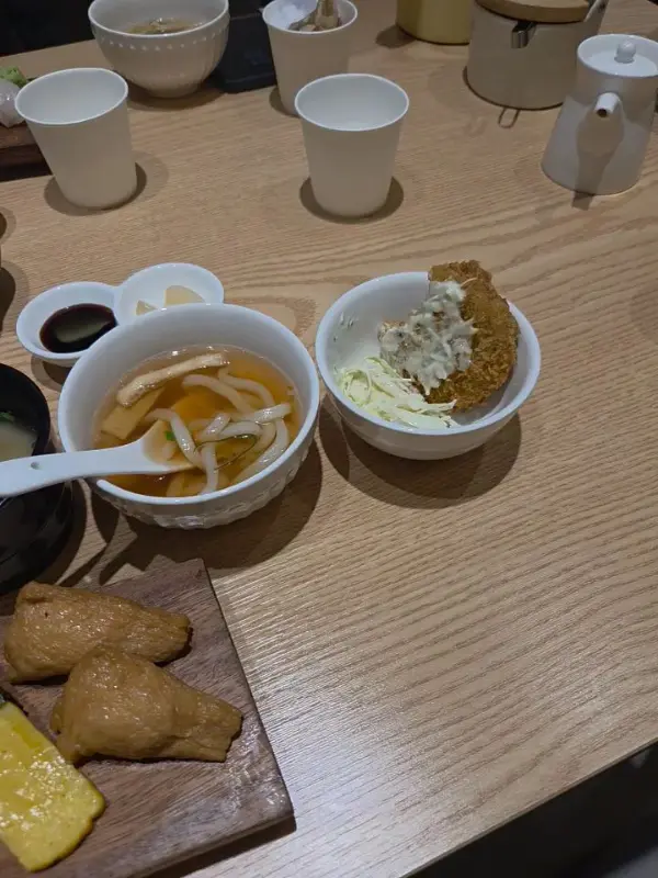 테이블 세팅 모습