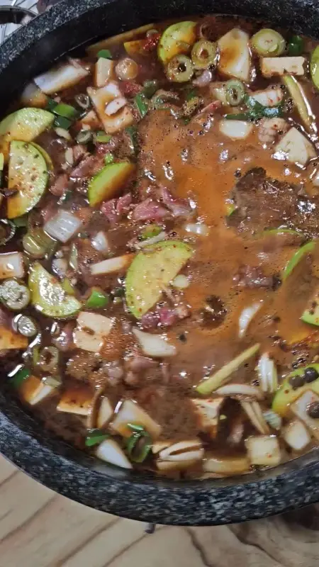 시원하고 칼칼한 꽃게탕