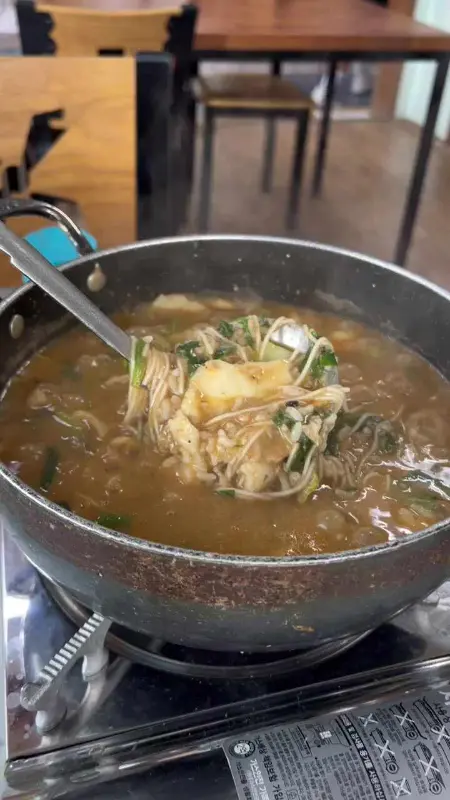 국자로 뜬 어죽