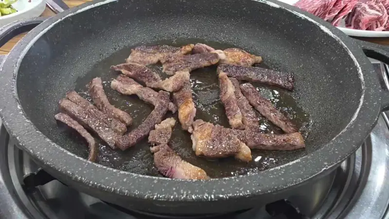 구워지는 소고기