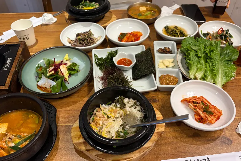 해초류와 쌈장의 조화