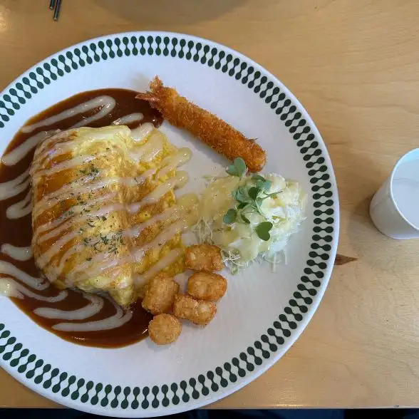 부드러운 오므라이스와 곁들임