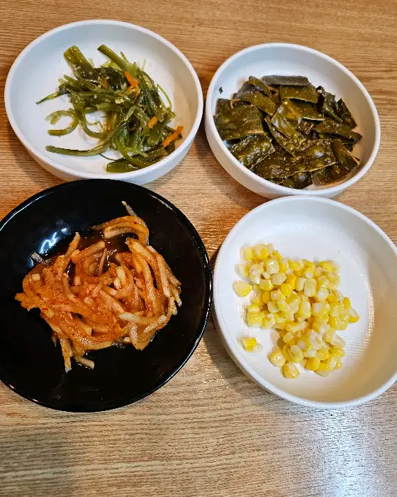 곁들임 반찬