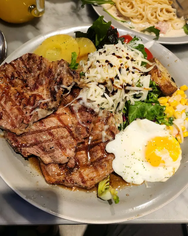 고르곤졸라 피자의 모습