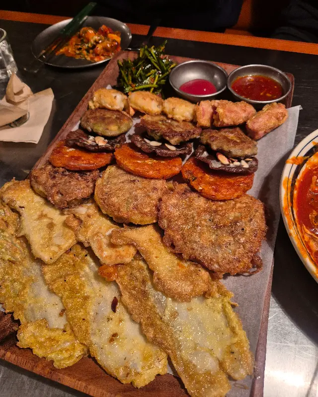 푸짐한 전 플래터