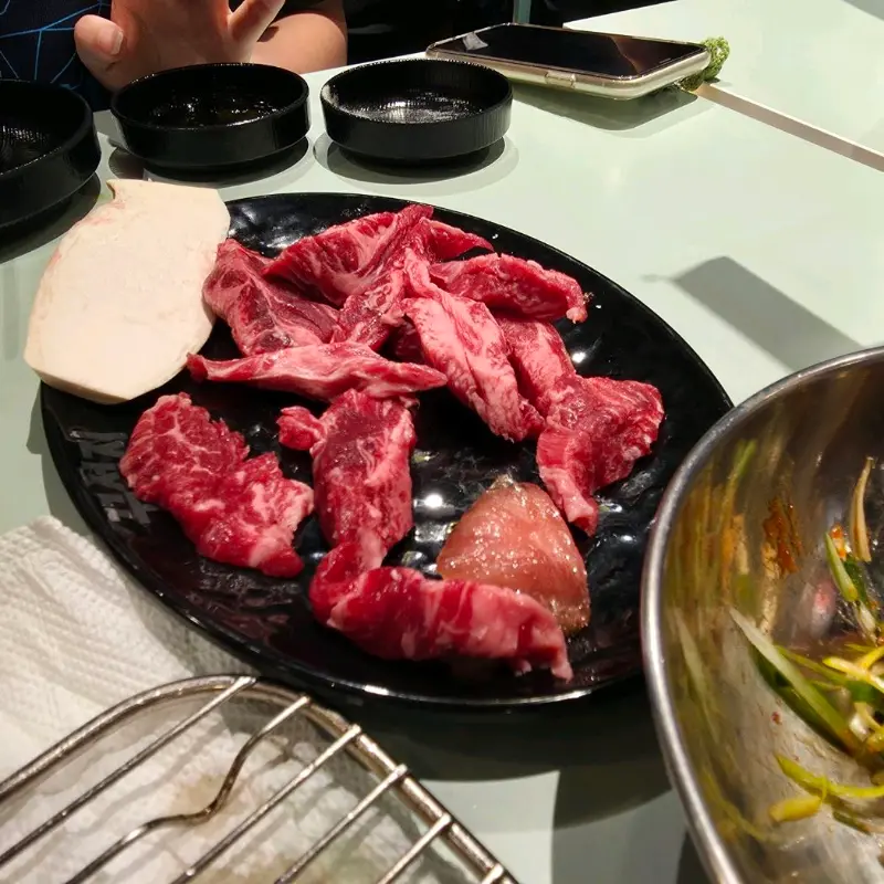 꾸석지한우돌판 창원 봉곡점 한우