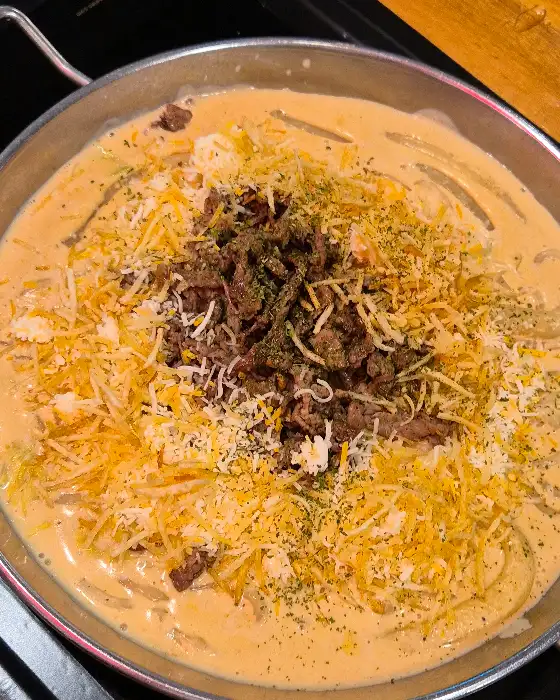 크림차돌 떡볶이 클로즈업