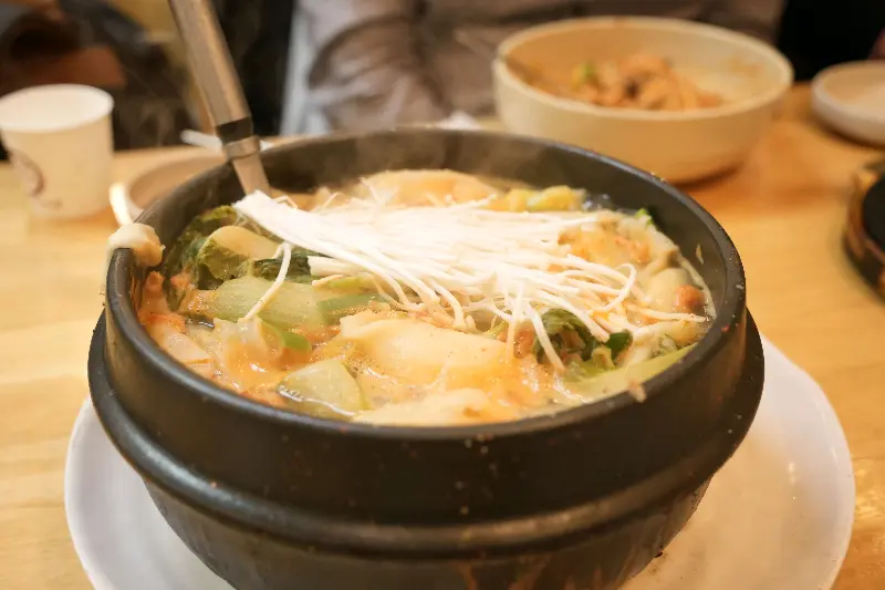 털레기 수제비 클로즈업