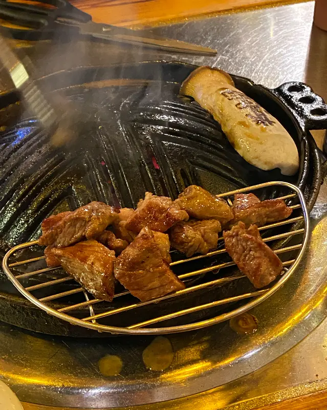 양갈비와 구운 채소