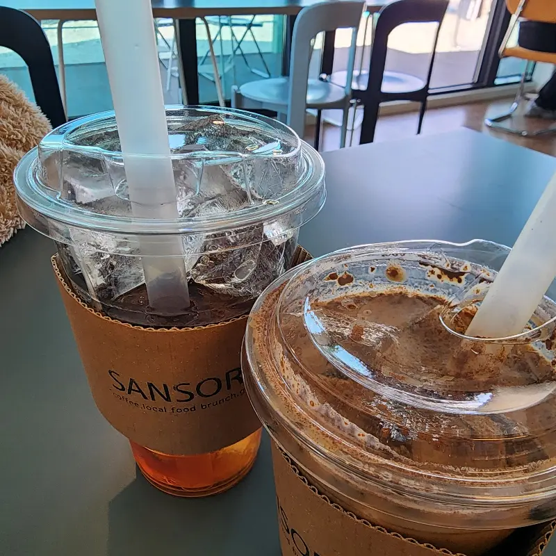 산소리에서 맛볼 수 있는 피자