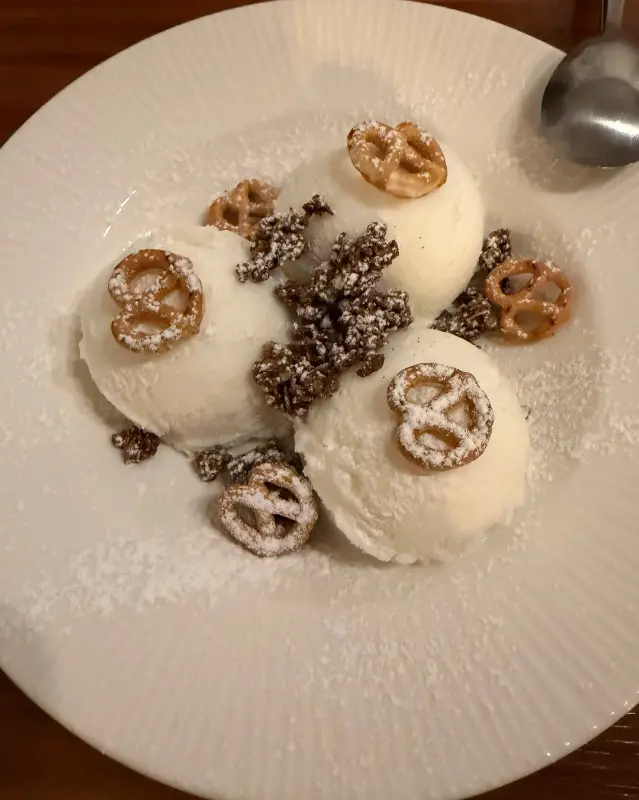 달콤한 요거트 샤베트