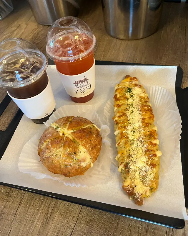 우둠지제빵소 내부 모습