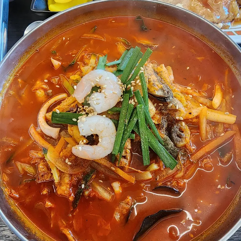 타이짬뽕 단체석