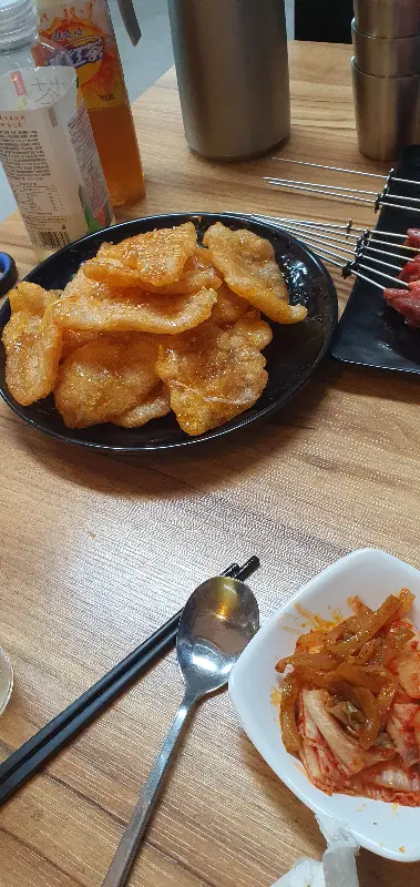 윤기가 흐르는 꿔바로우