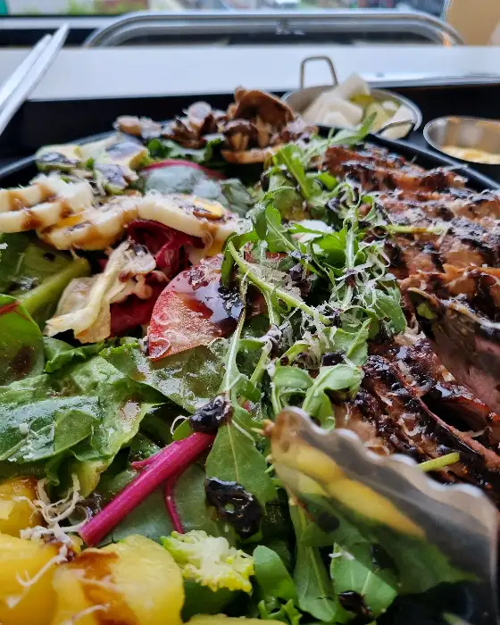 비스트로 앤 공주점의 스테이크 플래터