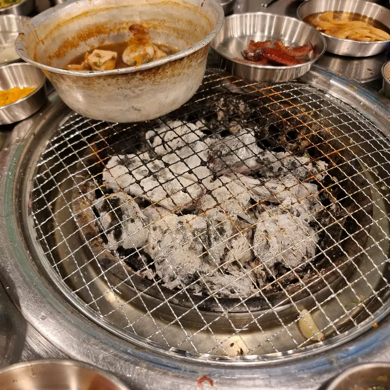 구수하고 깊은 맛의 된장찌개