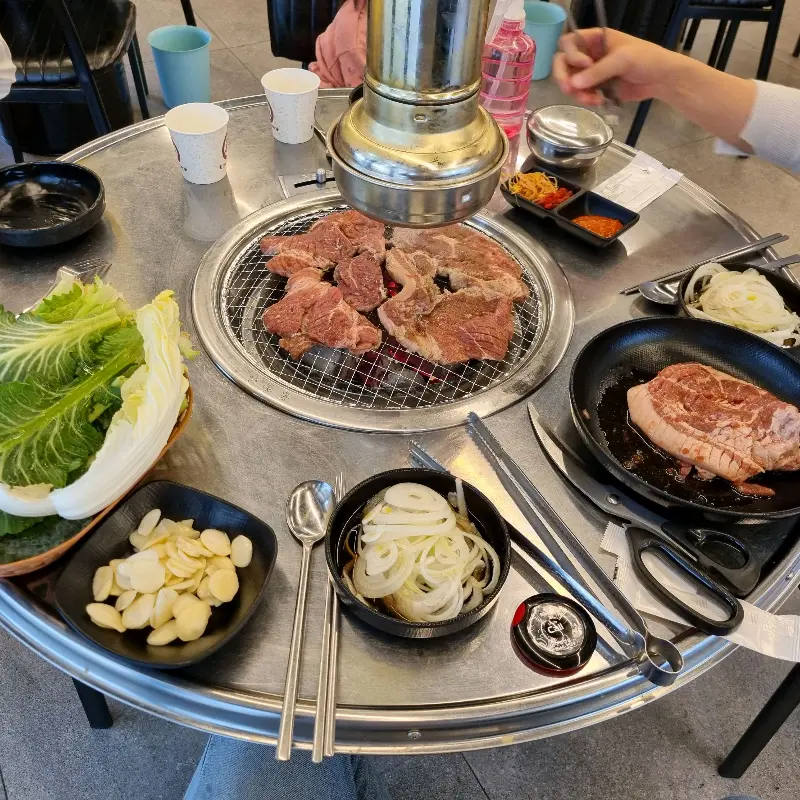 시원한 비빔냉면