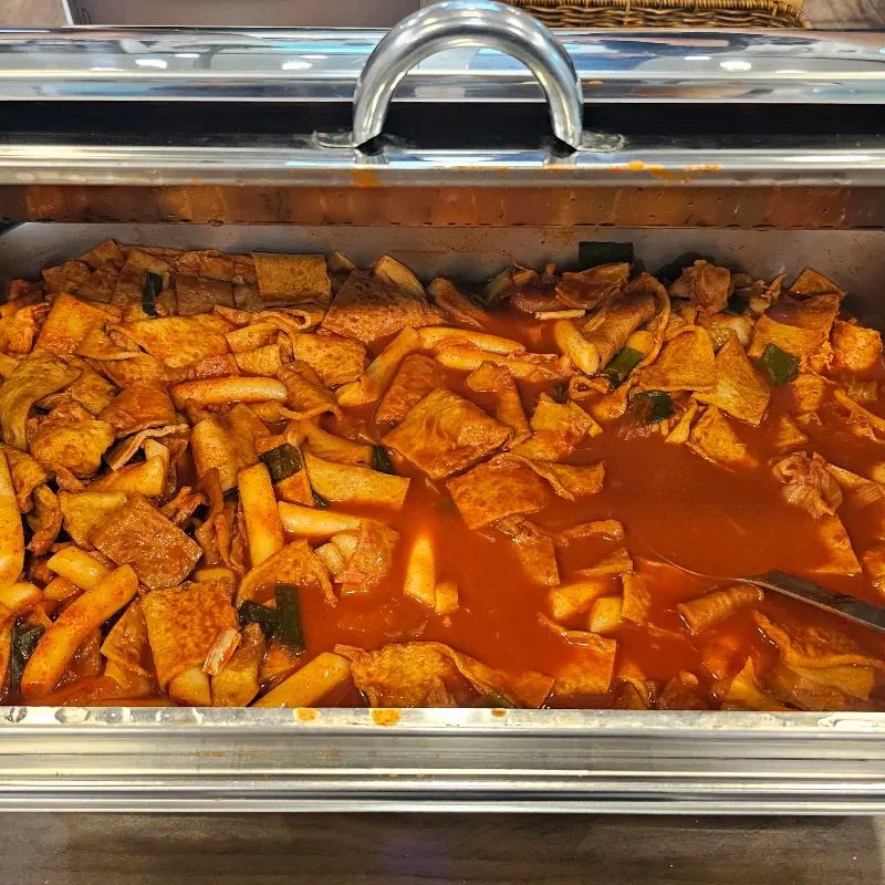 52돈까스의 인기 메뉴, 떡볶이