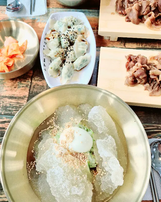 푸짐한 한 상 차림