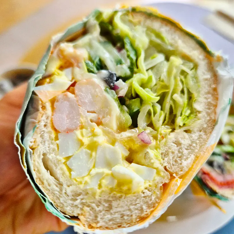 에그마요 샌드위치의 단면