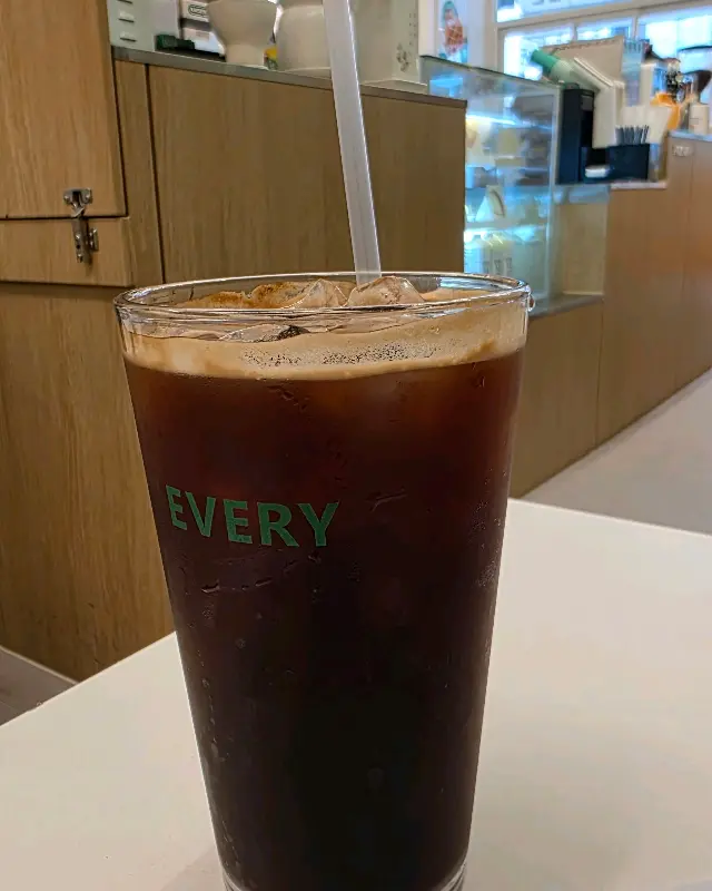 에브리커피 아이스 아메리카노