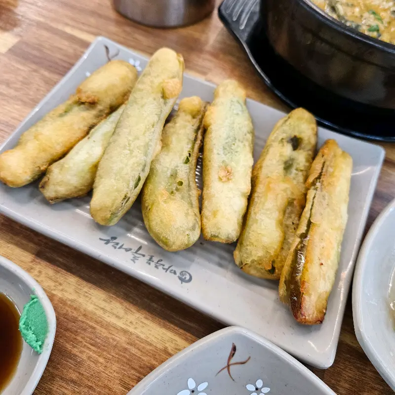 겉바속촉 추어튀김