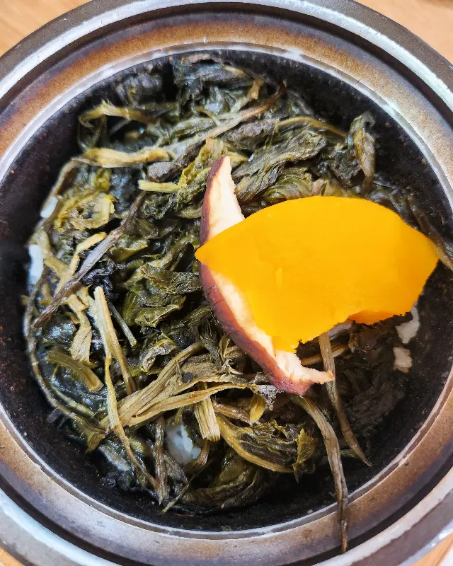 향긋한 곤드레 솥밥