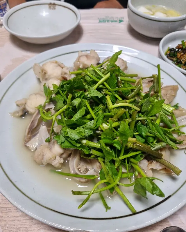 아구 내장 수육