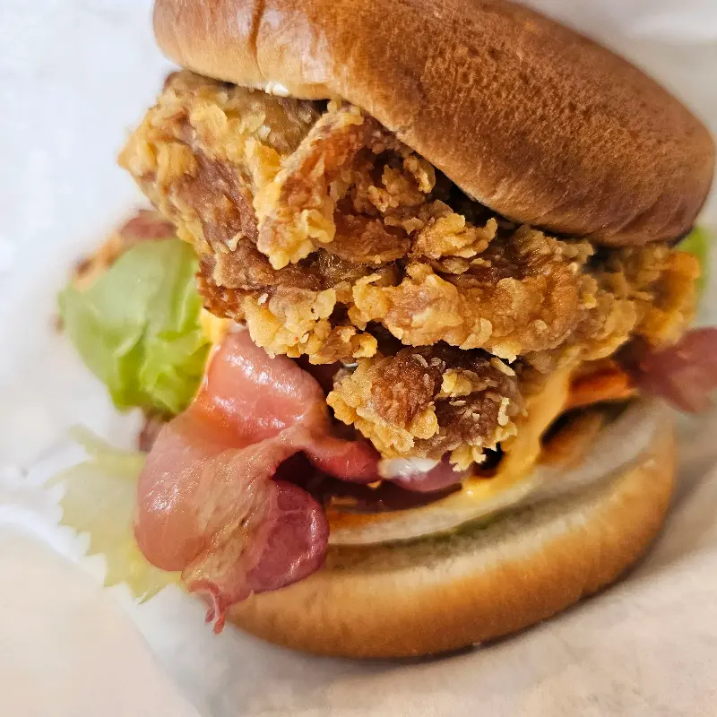 싸이버거 클로즈업